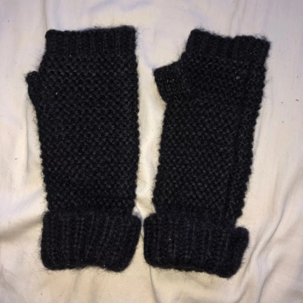 Sparkle Knit Black Gloves